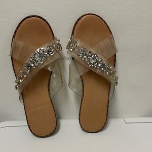 Adrienne Vittadini Clear Crystal Sandals, Pre-Owned, very comfy and dressy (8)